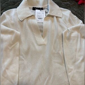 Theory Cashmere Sweater NWT Size Small